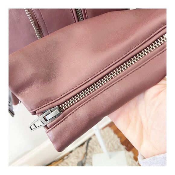 NWT Blank NYC Faux Leather Crop Moto Jacket size Medium - Picture 7 of 12